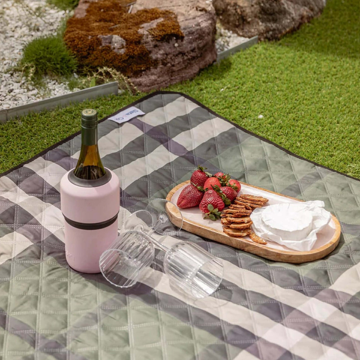 SISTA & CO. - Picnic Mat - Olive Fields