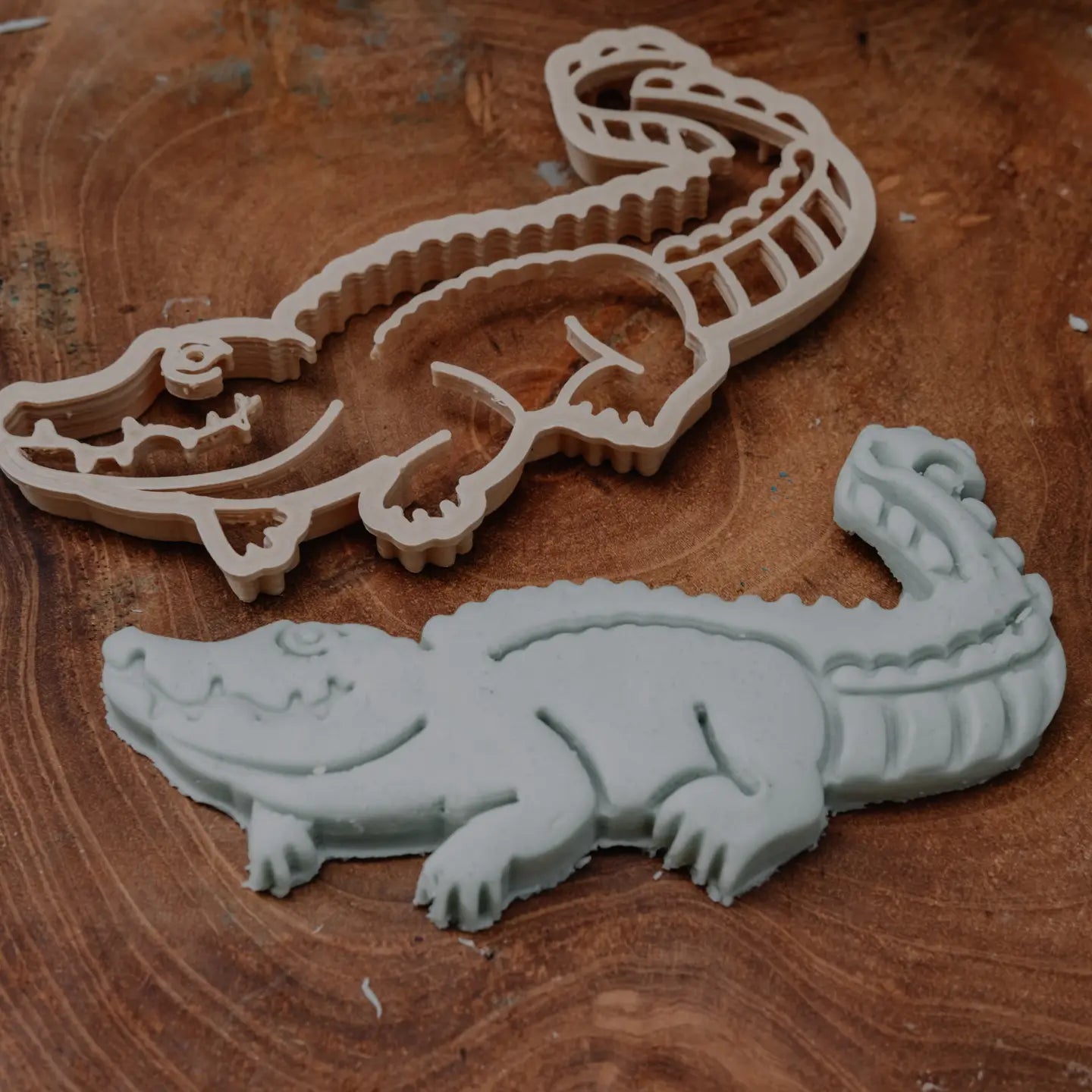 KINFOLK PANTRY- Crocodile Cutter - Eco Playdough Tool