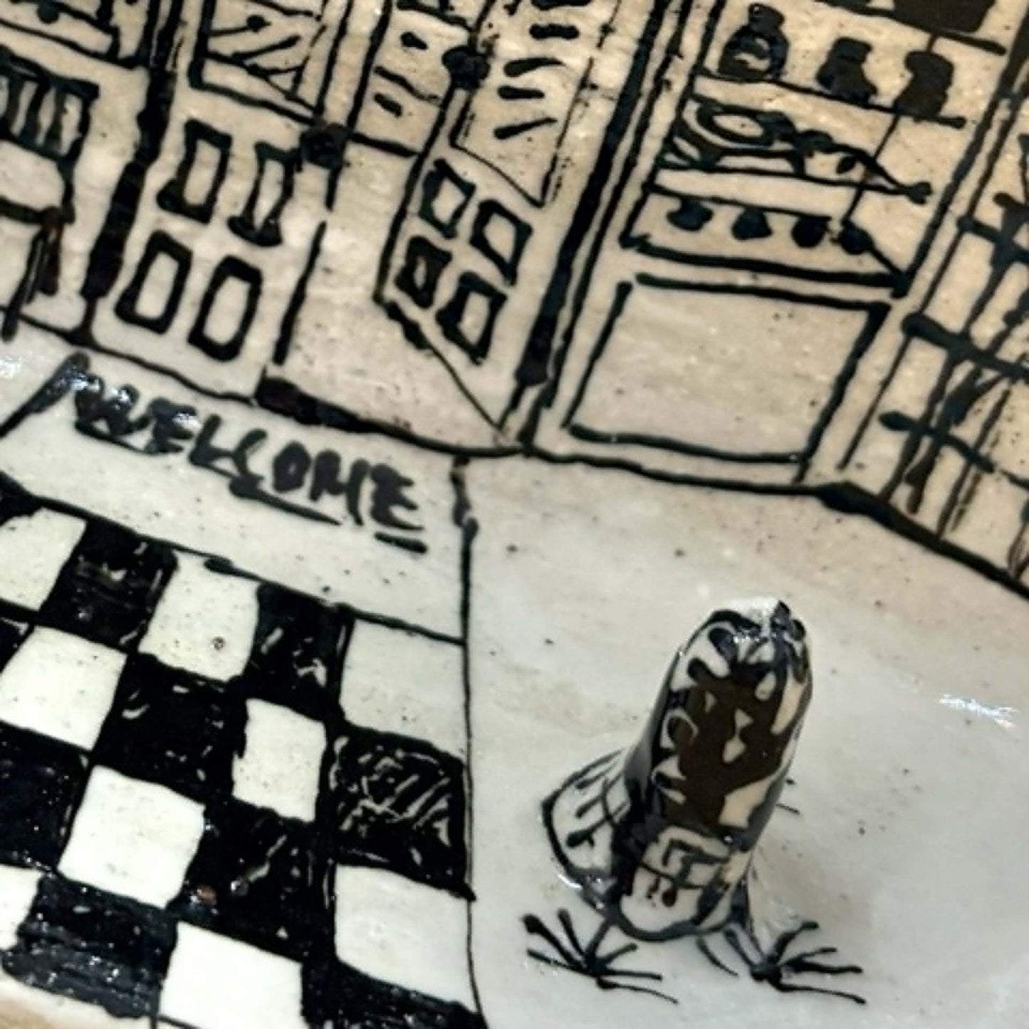 BELOVED POTTERY - Village - Antiques Shop Jewelry Holder