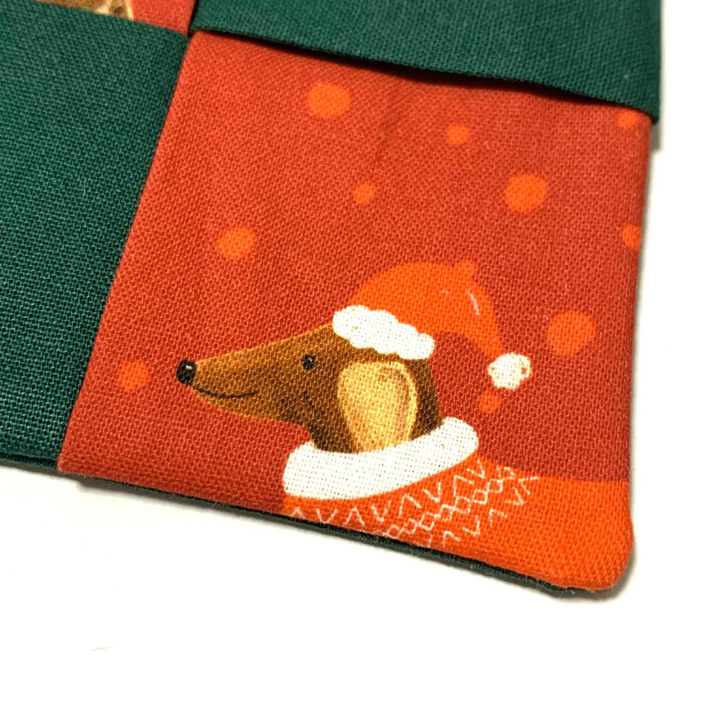 MUMMA WHOOPEE- SINGLE CHRISTMAS WINE GLASS SLIPPER/COASTERS- Festive Doggos & Dark Green