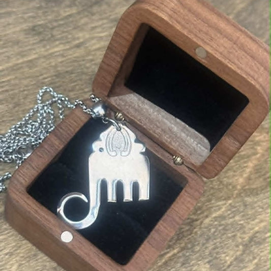 MOLLY MADE- Elephant Fork Pendant Necklace