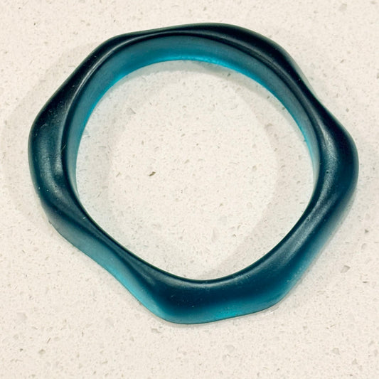 RAY BY DESIGN - Resin Bangle Teal Blue