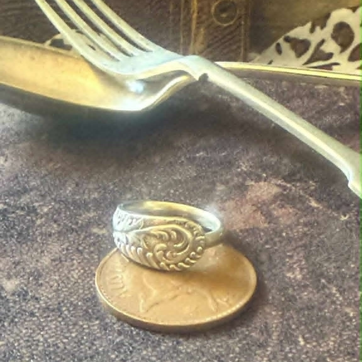 MOLLY MADE - Classic Teaspoon Ring