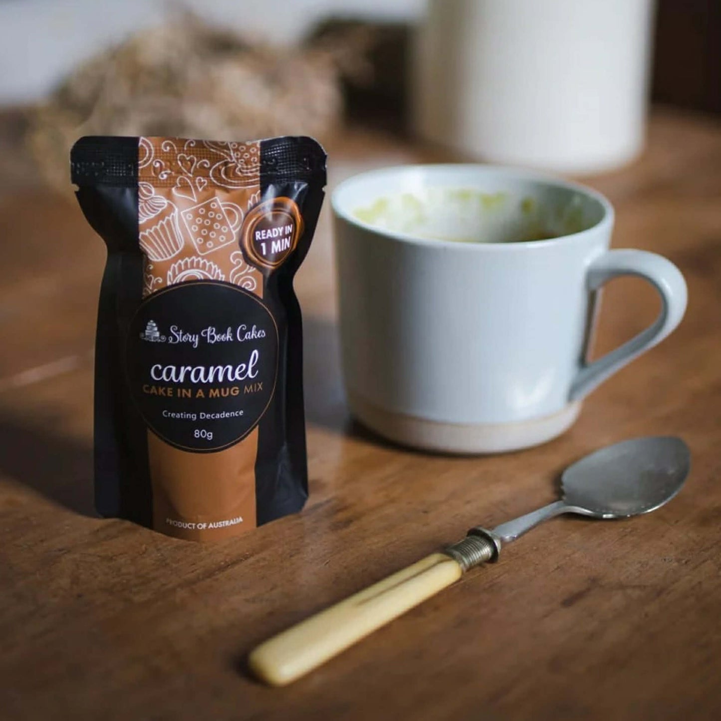 STORYBOOK CAKES - Caramel Mud Cake in a Mug