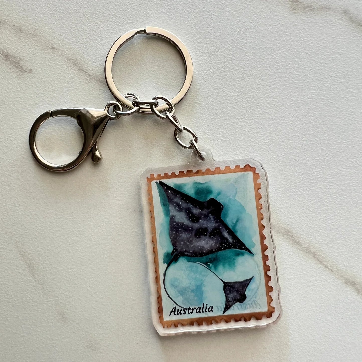 ESZTER'S CREATIONS - "Stingray" Acrylic Keychain