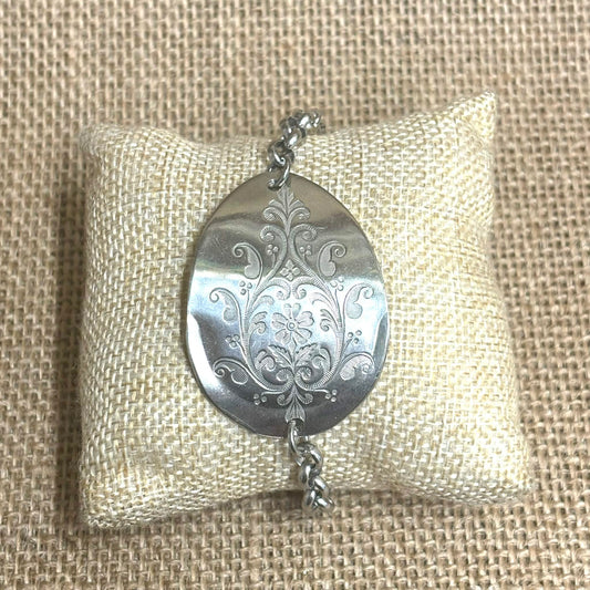 MOLLY MADE- Floral Etched Jame Spoon Bowl Chain Bracelet