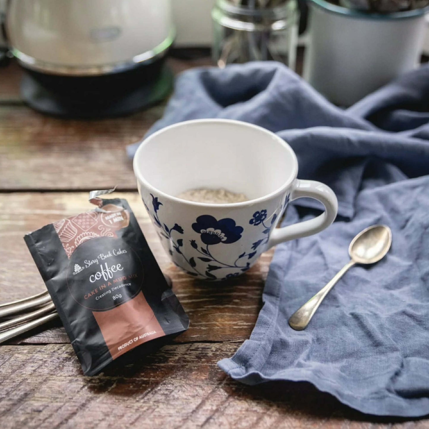 STORYBOOK CAKES - Coffee Mud Cake in a Mug