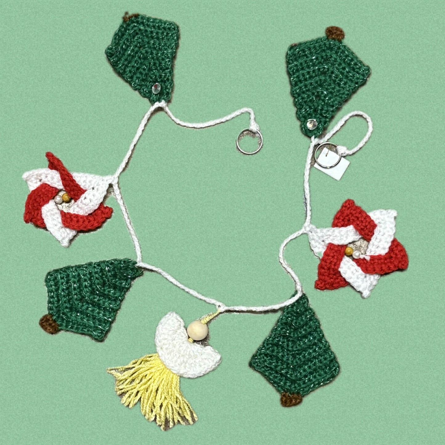 BEAKNITS- "OH CHRISTMAS TREE"- CROCHETED CHRISTMAS GARLAND