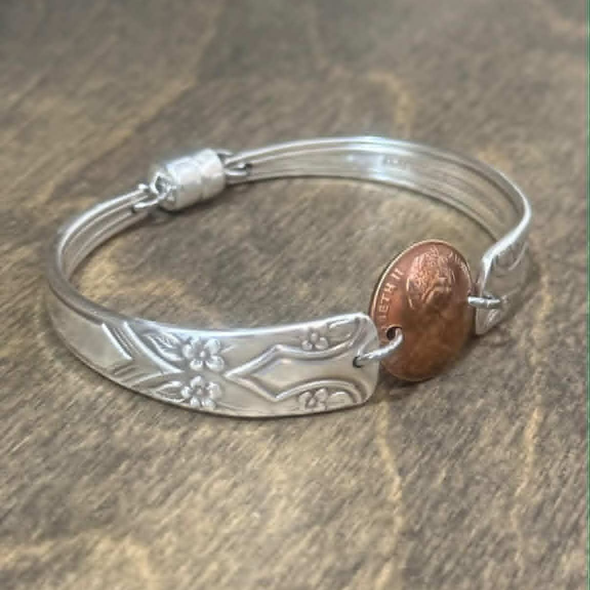 MOLLY MADE- 'Gretel' Silverware Handle Bracelet