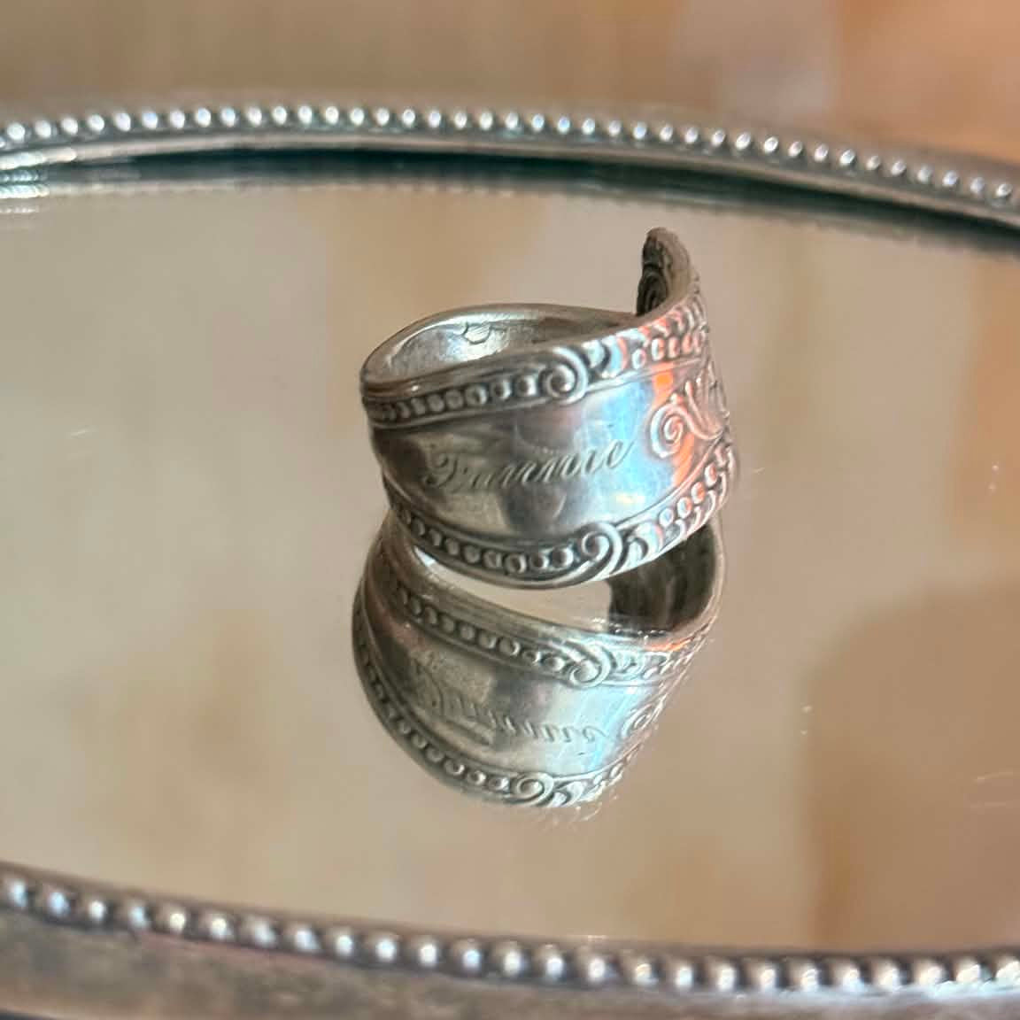 MOLLY MADE - 'Fannie' Spoon Handle Ring