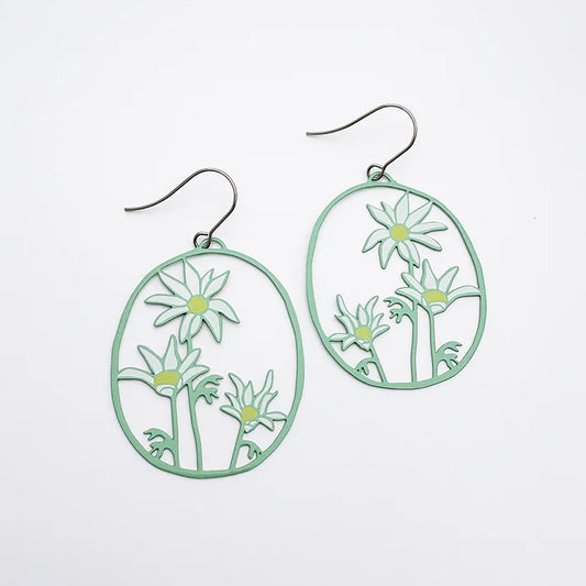 DENZ & CO- Midi Flannel Flower earrings in Green/White/Yellow - DANGLE EARRINGS