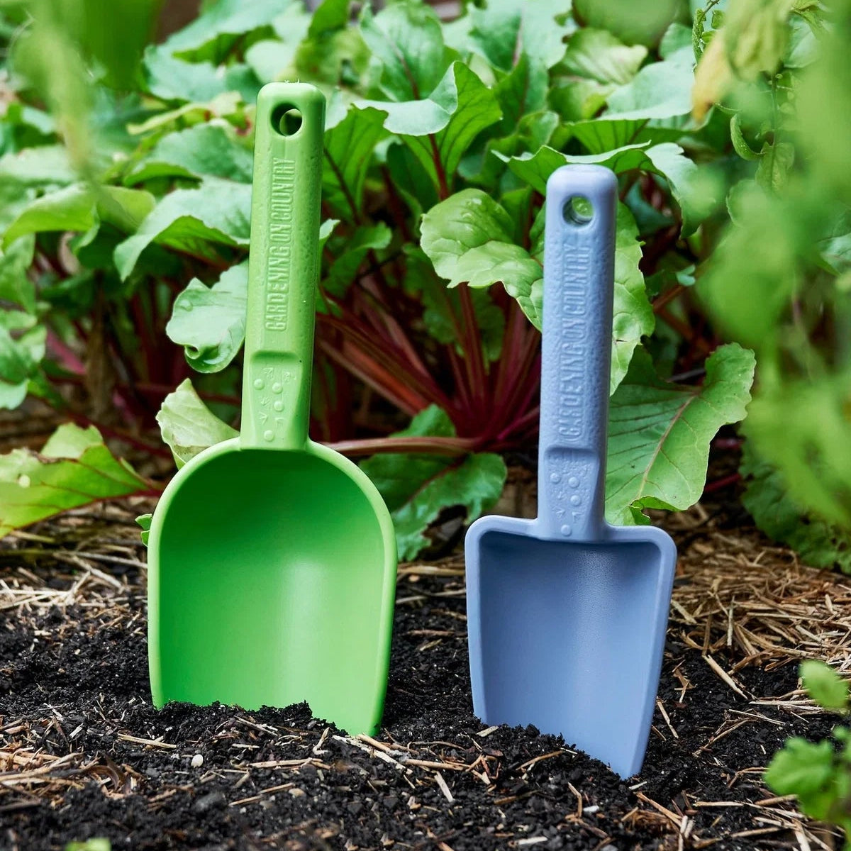 GARDENING ON COUNTRY - Womby Hand Trowel  Bumbunga Pink — Recycled Plastic, Australian Made