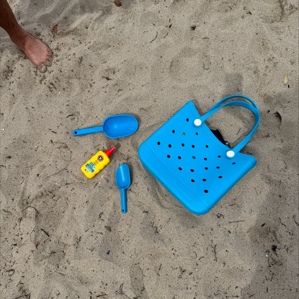 GARDENING ON COUNTRY - Peli Scoop Ulysses Blue — Recycled Plastic, Australian Made
