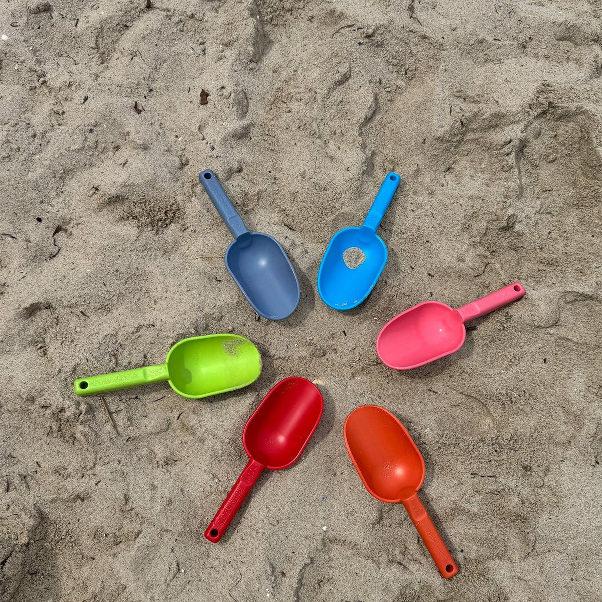 GARDENING ON COUNTRY - Peli Scoop Ulysses Blue — Recycled Plastic, Australian Made