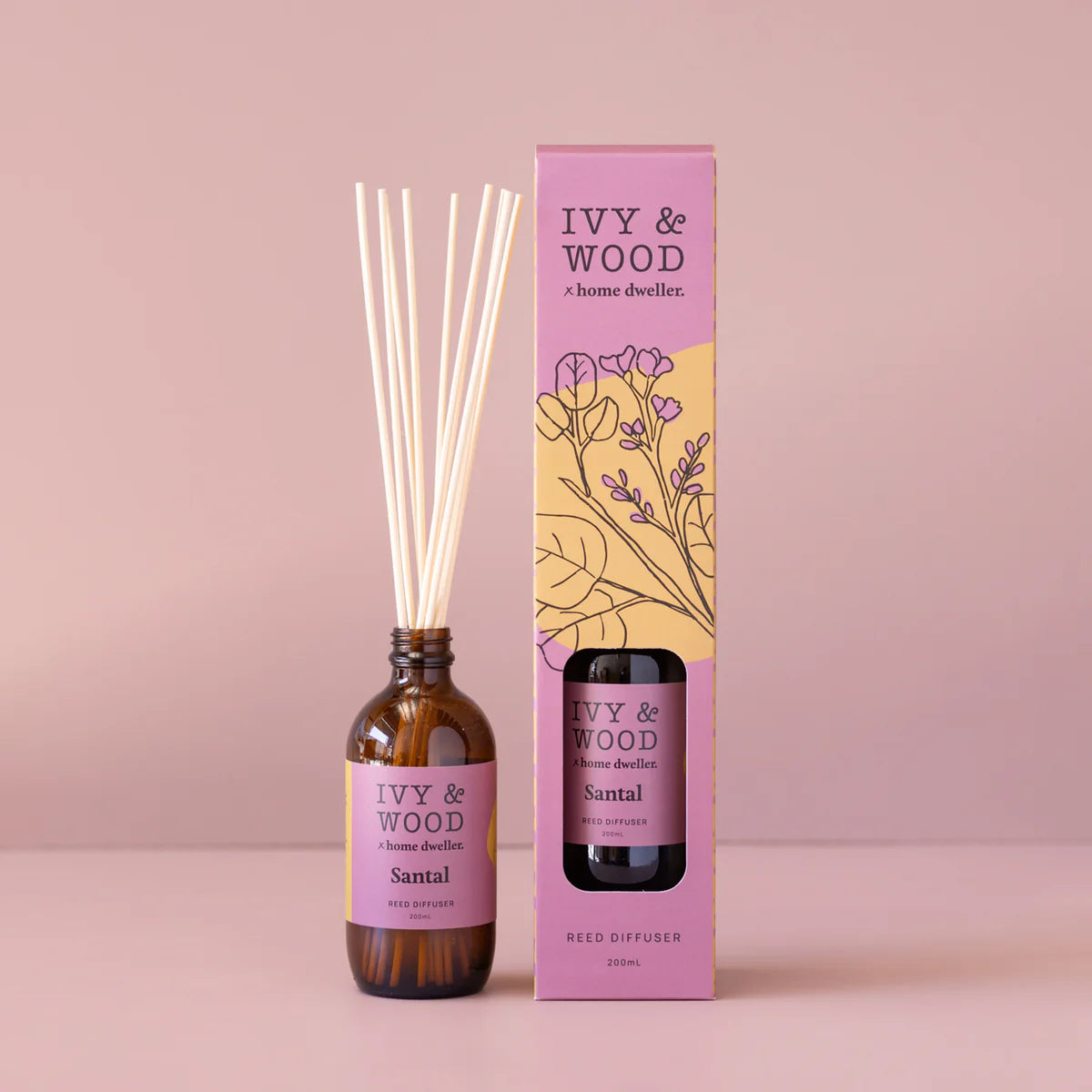 IVY & WOOD - Homebody Collection: Santal Room Reed Diffuser