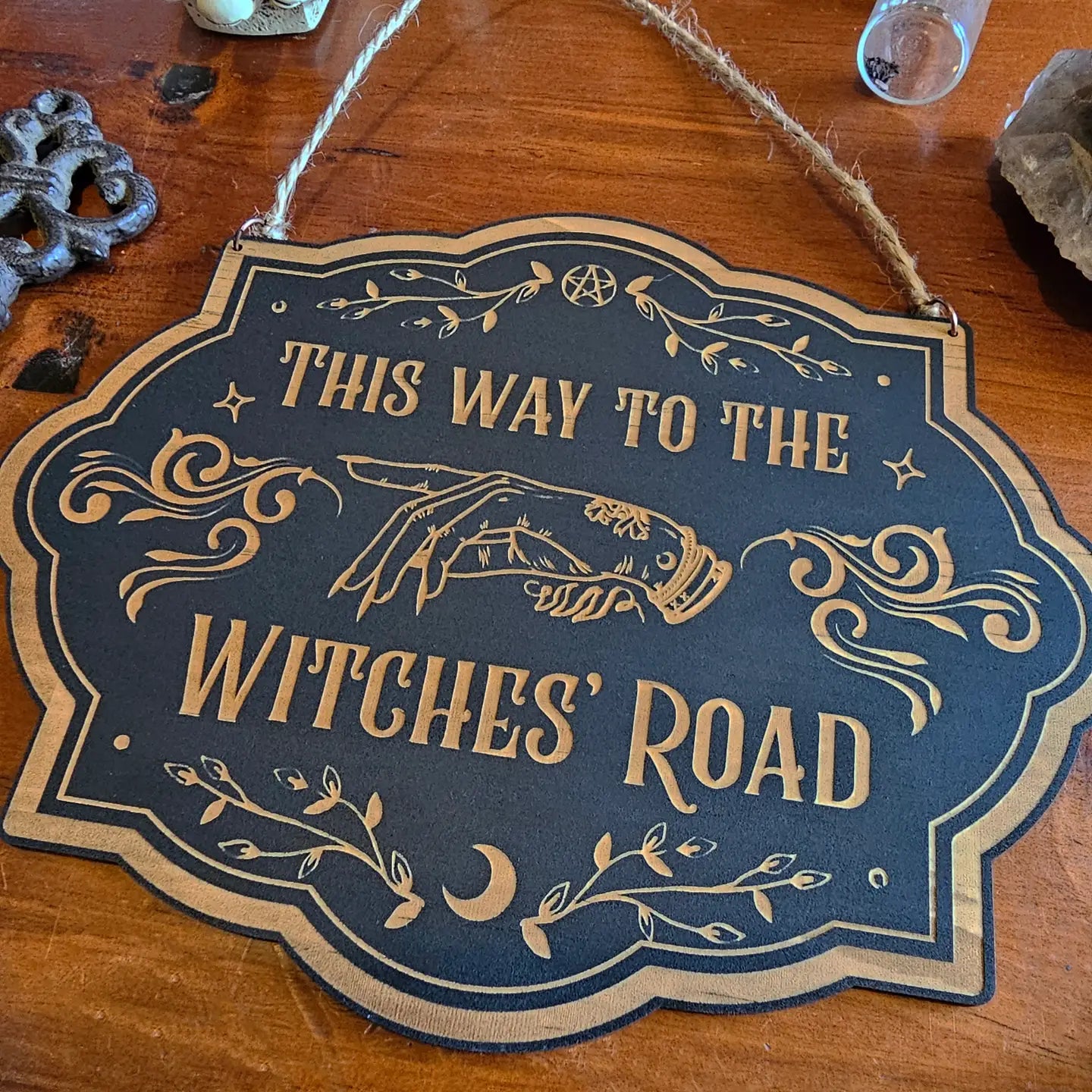 YISKA Witches' Road Sign
