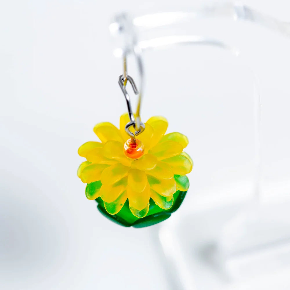 CLAIRE ISHINO- Dandelion Flower Earrings
