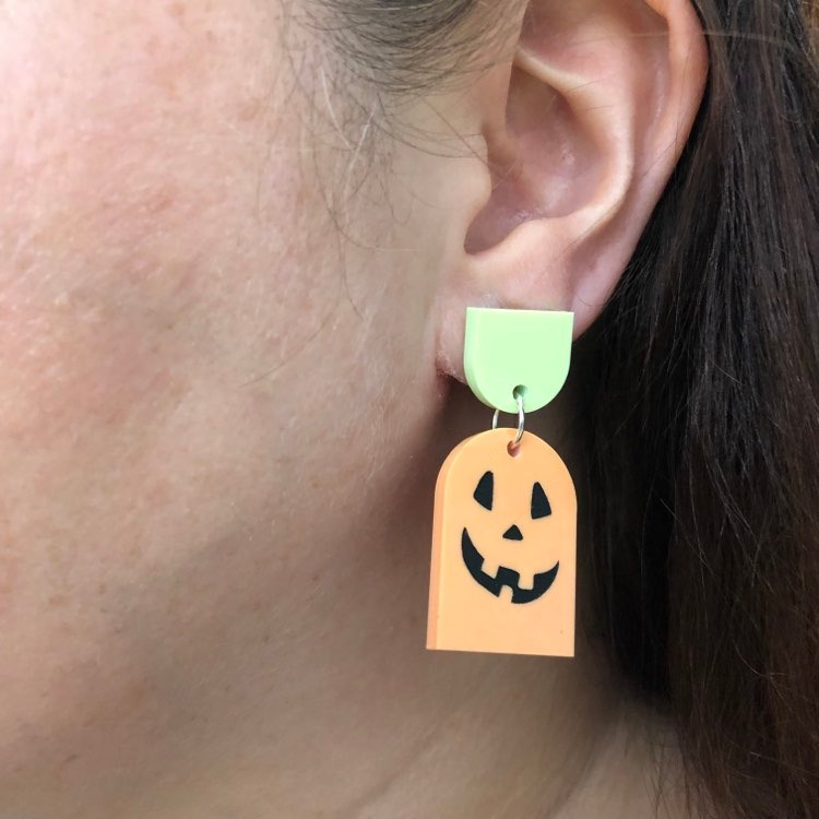 MAKIN' WHOOPEE - "Pumpkin Face" Stud Dangle Halloween Earrings