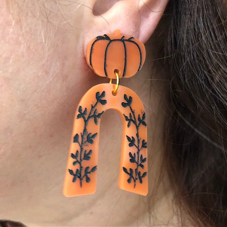 MAKIN' WHOOPEE - "Pumpkin Patch" Stud Dangle Halloween Earrings- Black