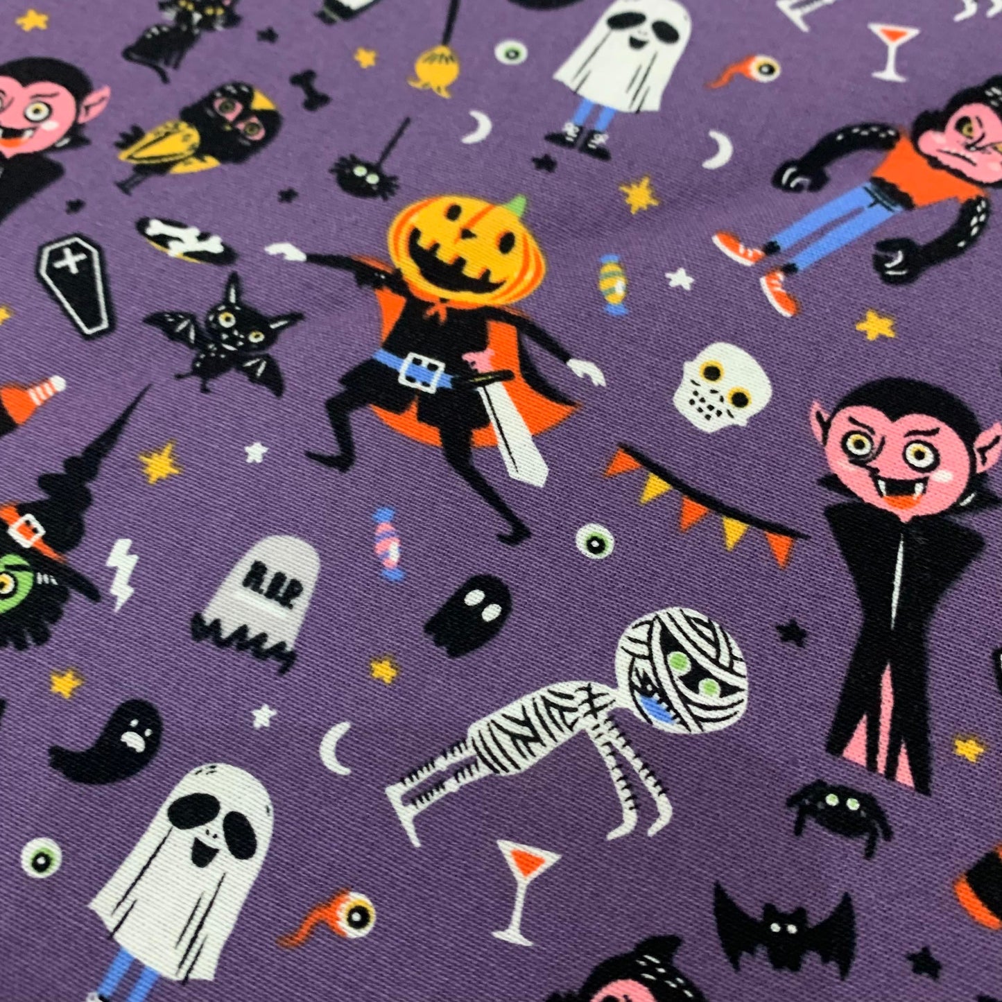 MAKIN' WHOOPEE - Extra Large Halloween Pet Bandana- Monsters/Cats & Bats