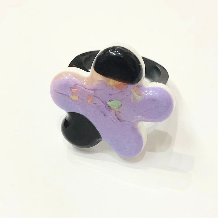 WATSON THE PUMPKIN - Large Resin Ring - Lavender & Black with Glitter - 5 Petals Flower