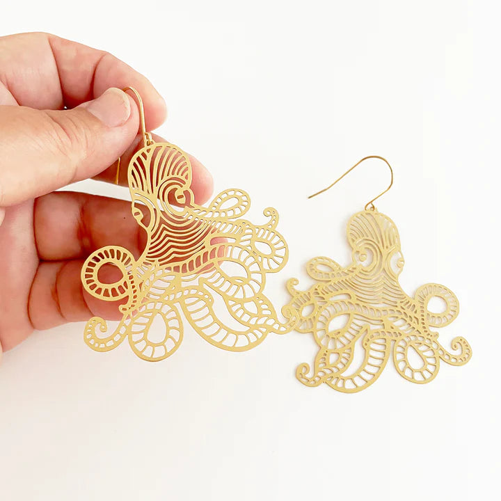 DENZ & CO - Octopus dangles in gold - DANGLE EARRINGS